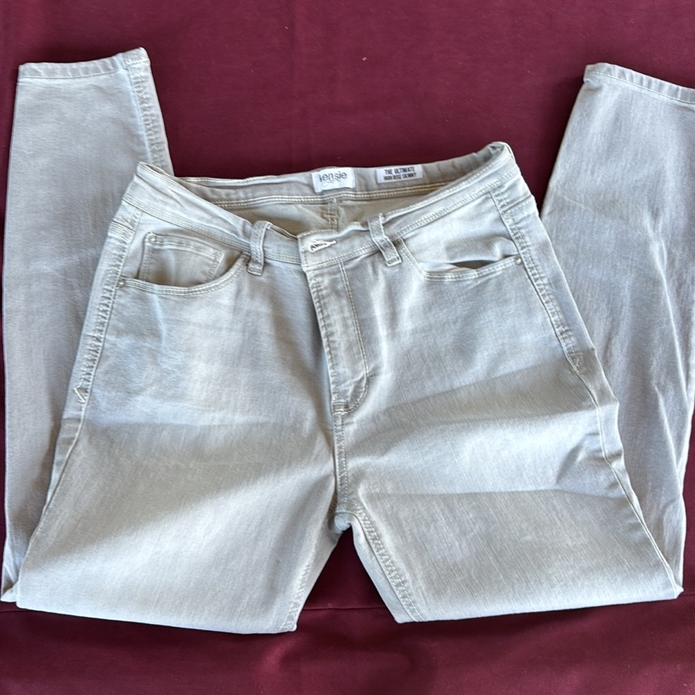 Kensie Light Gray Jeans